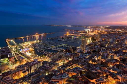 alicante_night-HD_photography_wallpaper_1366x768-1.jpg